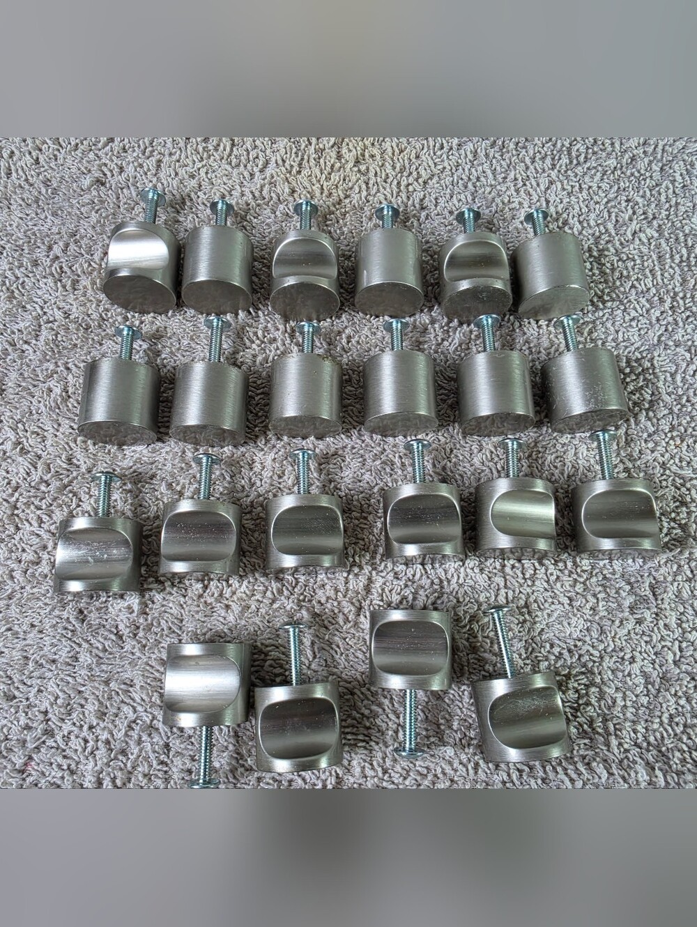 Brushed Nickel Cabinet/Drawer Knobs with Mounting Screws - Set Of 22